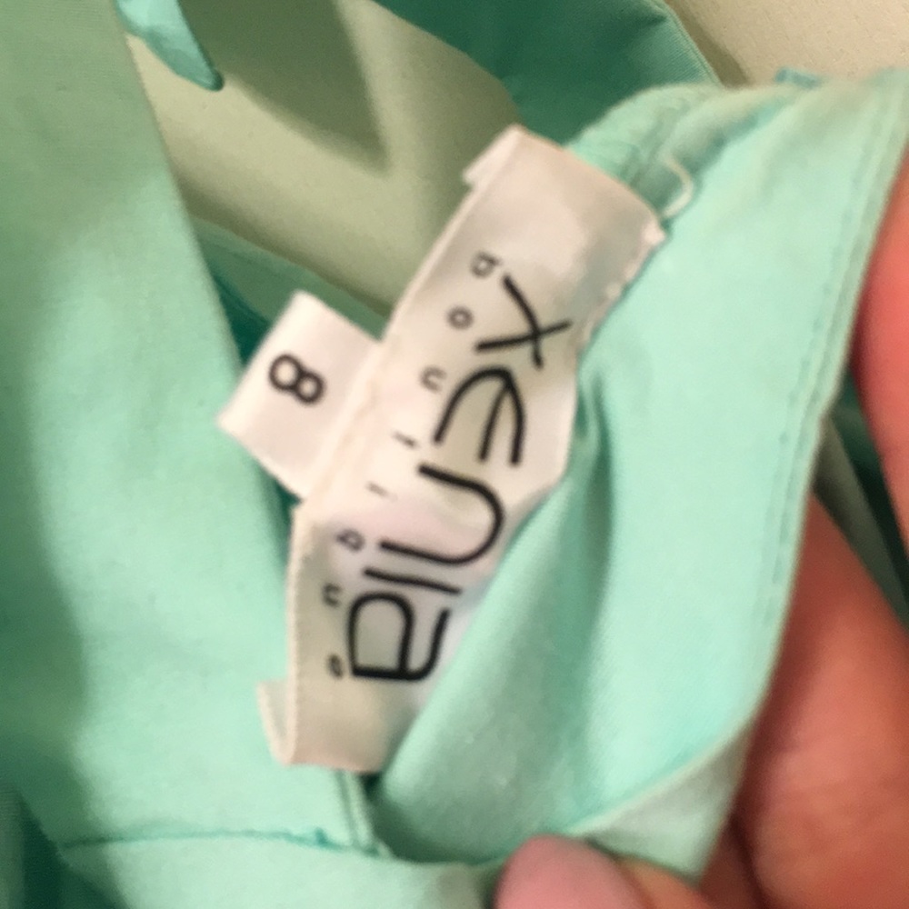 Super cute Tiffany Blue Bow back dress! - Picture 4 of 9